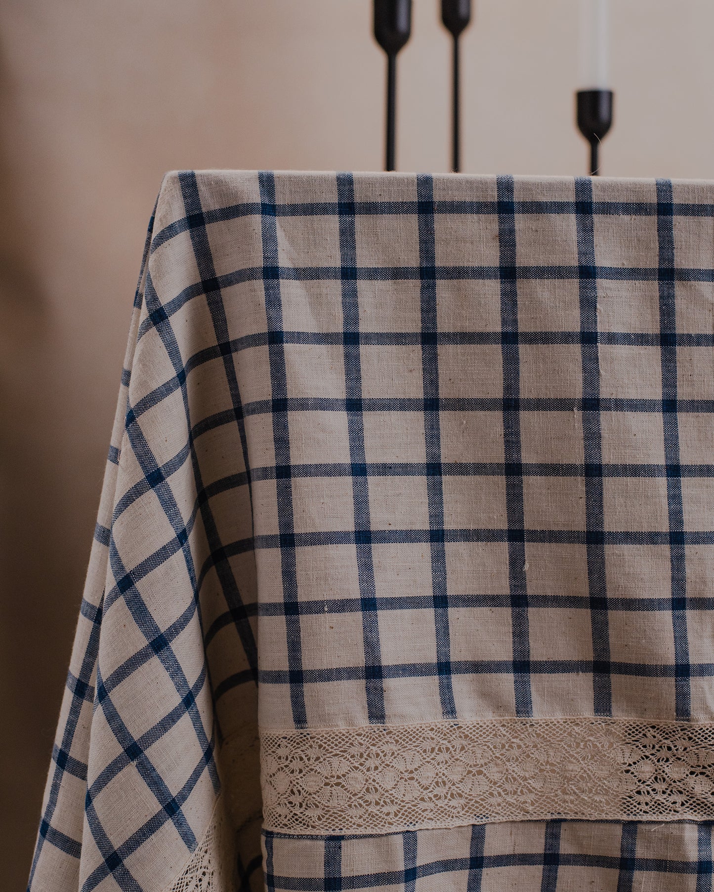 Gingham and lace khadi cotton table cloth